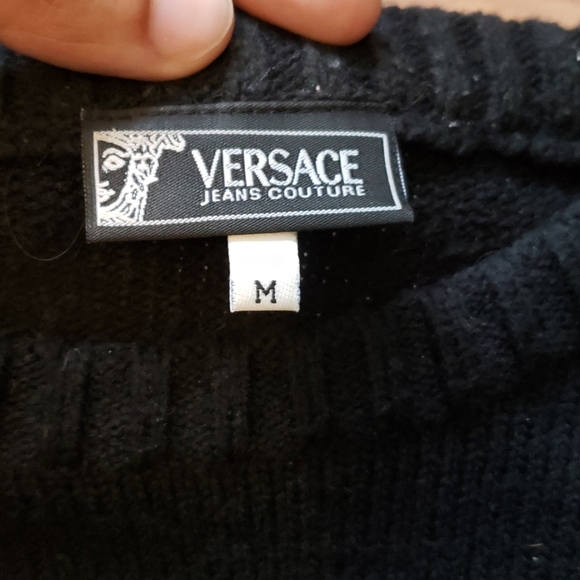 Versace knit sweater (medium) - Picture 8 of 10